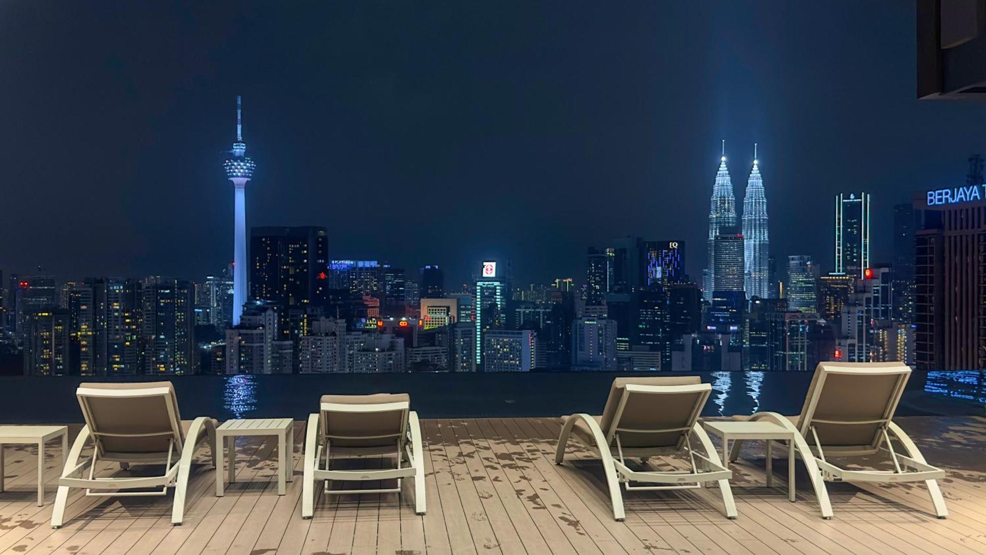 Harmony Luxury Suites At Lucentia Bukit Bintang City Center Kuala Lumpur Exterior foto